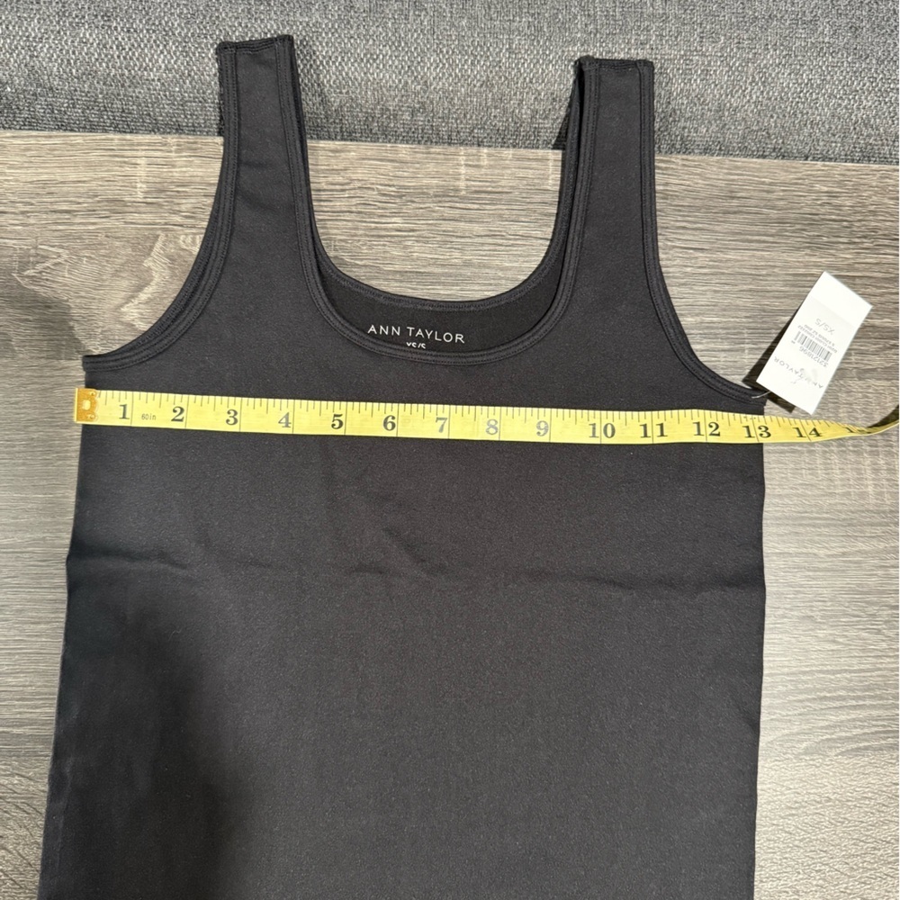 Ann Taylor Elegant Black Sleeveless Top - Picture 6 of 6